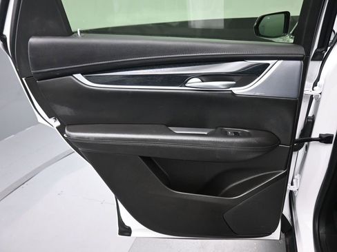 Used 2024 Cadillac XT5 Premium Luxury image 29