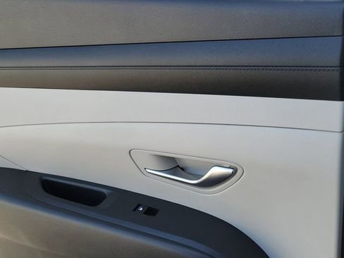 Used 2025 Hyundai Tucson SEL FWD image 25
