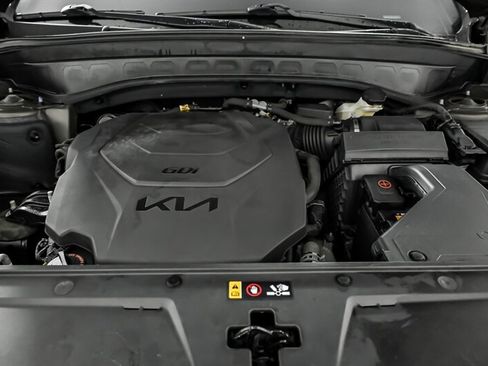Used 2022 Kia Telluride S AWD/4WD image 11