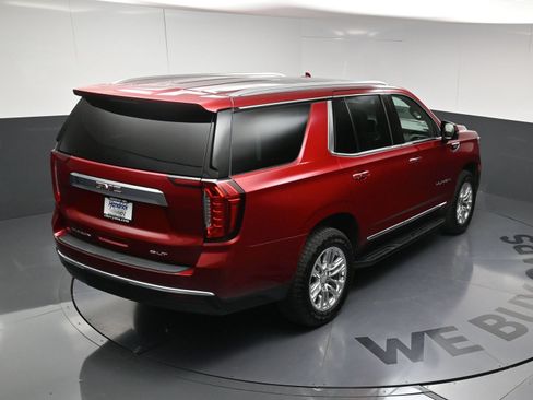 Used 2023 GMC Yukon SLT w/ SLT Premium Package AWD/4WD image 33