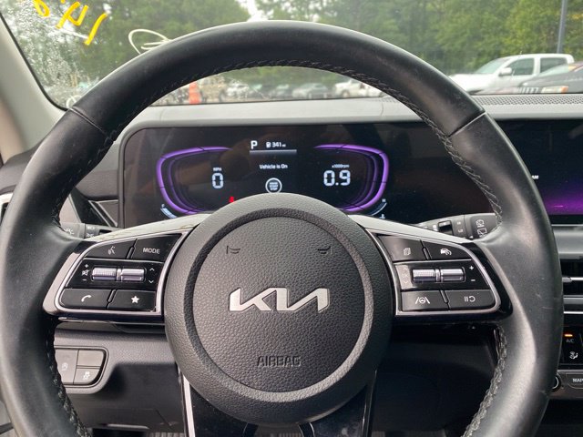 Used 2025 Kia Seltos S FWD image 19