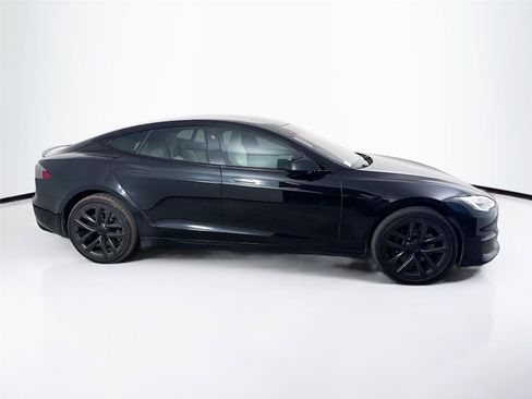 Used 2021 Tesla Model S Plaid image 2