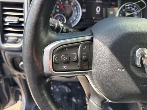 Used 2020 RAM 1500 Laramie AWD/4WD image 13