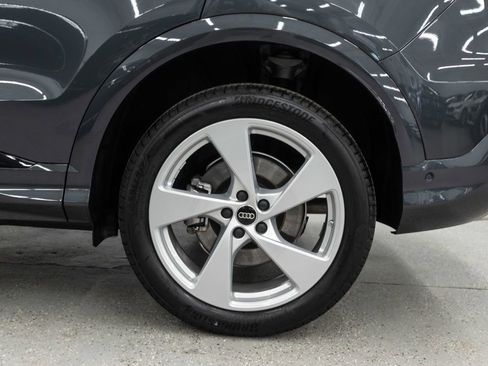 Used 2025 Audi Q5 Premium Plus w/ Premium Plus image 40