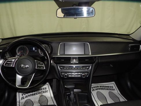 Used 2020 Kia Optima S w/ S Panoramic Sunroof Package FWD image 12