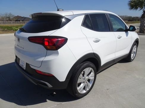 Used 2024 Buick Encore GX Preferred w/ Comfort Package image 4