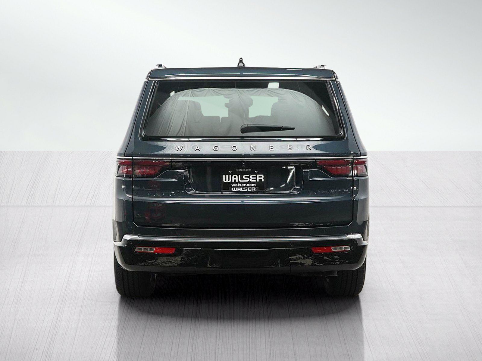 Used 2025 Jeep Wagoneer 4WD w/ Convenience Group I image 4
