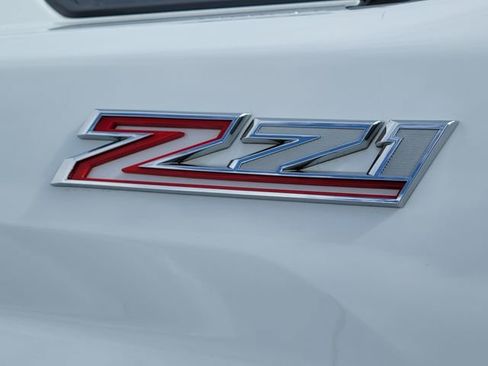Used 2020 Chevrolet Silverado 2500 LTZ w/ LTZ Plus Package AWD/4WD image 15