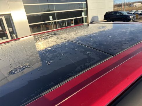 Used 2022 Ford F350 Platinum w/ Tremor Off-Road Package image 4