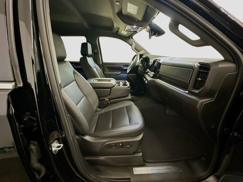 Used 2025 GMC Sierra 1500 SLT image 31