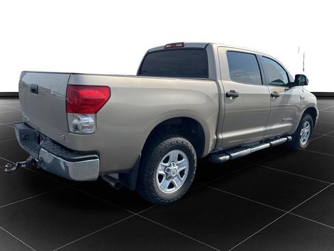 Used 2008 Toyota Tundra 4x4 CrewMax w/ Tow Pkg image 5