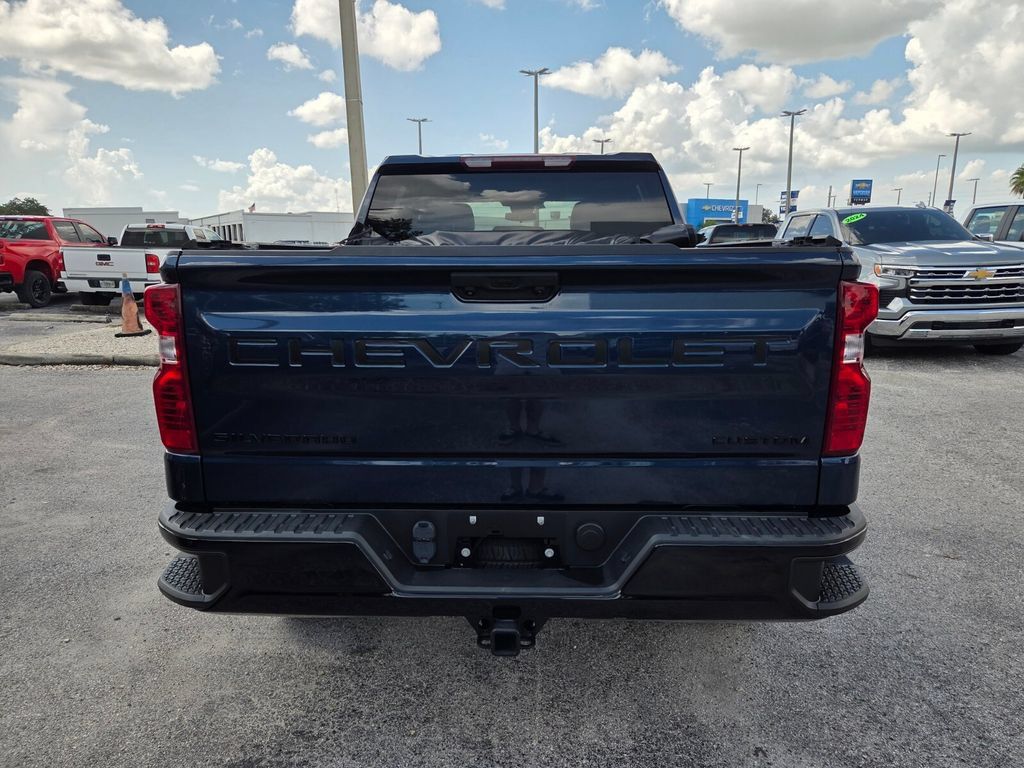 Used 2023 Chevrolet Silverado 1500 Custom Trail Boss w/ LPO, Dark Essentials Package AWD/4WD image 13