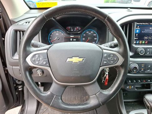 Used 2022 Chevrolet Colorado ZR2 AWD/4WD image 16