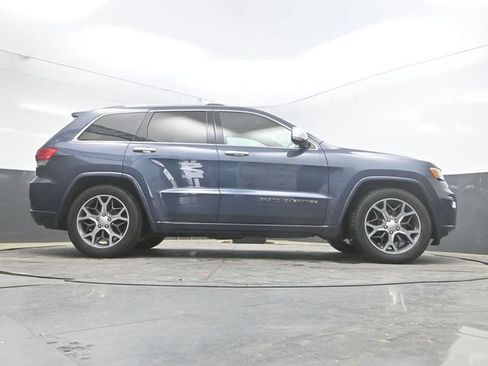 Used 2020 Jeep Grand Cherokee Overland AWD/4WD image 46