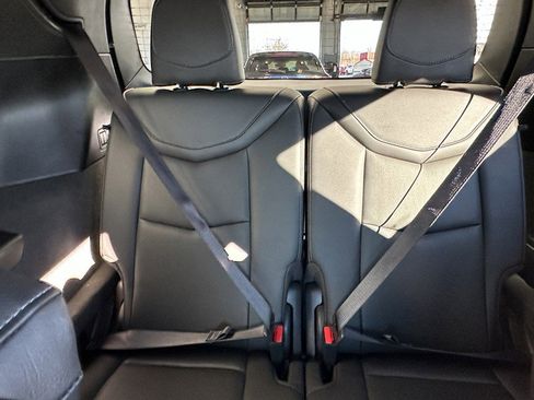 Certified 2023 Cadillac XT6 Premium Luxury image 15