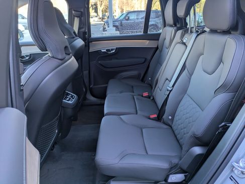 New 2026 Volvo XC90 B5 Plus image 16