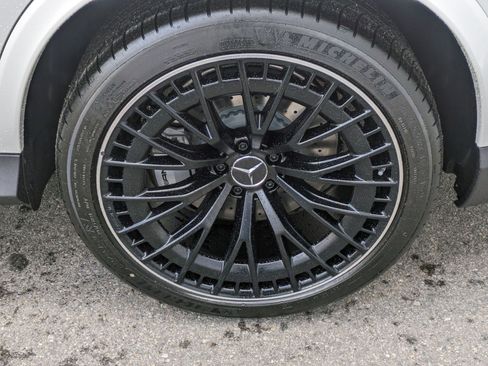 New 2025 Mercedes-Benz GLC 43 AMG 4MATIC image 15