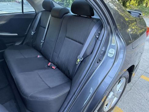 Used 2013 Toyota Corolla S FWD image 27