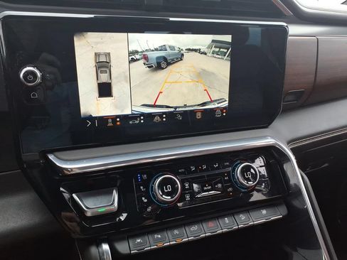 Used 2024 GMC Sierra 1500 Denali Ultimate AWD/4WD image 31