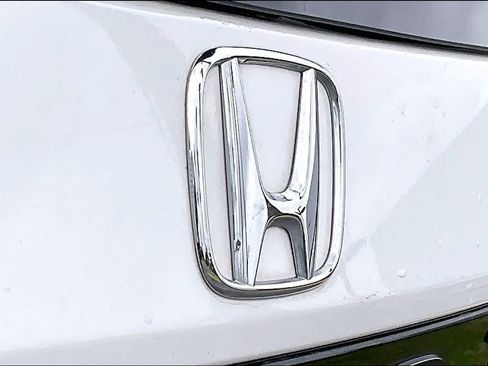 Used 2023 Honda Pilot EX-L image 30