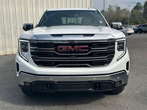 Used 2024 GMC Sierra 1500 SLT w/ SLT Premium Plus Package image 3