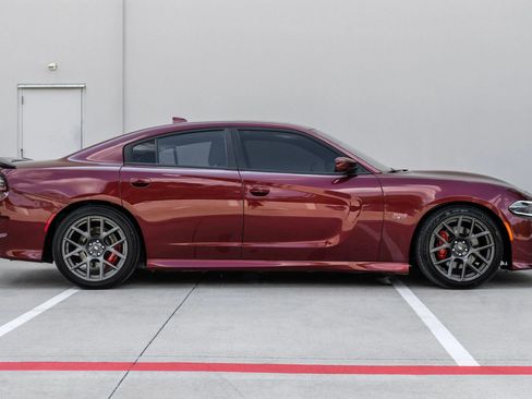 Used 2018 Dodge Charger R/T Scat Pack w/ Driver Confidence Group RWD image 11