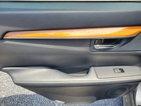 Used 2015 Lexus ES 300h w/ Navigation System Package FWD image 33