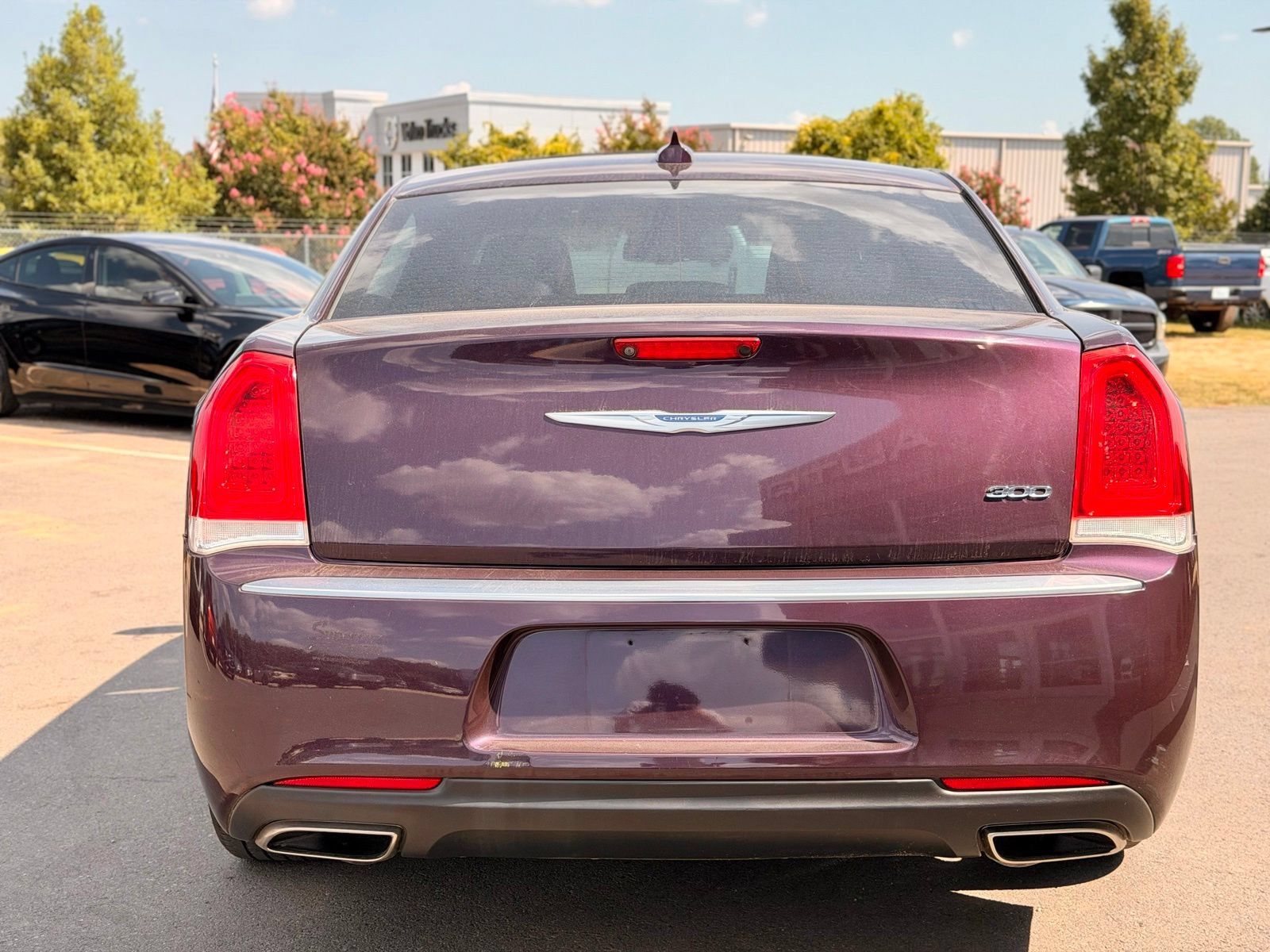 Used 2020 Chrysler 300 Touring L w/ Quick Order Package 2EF RWD image 15
