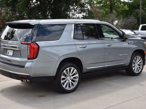 Used 2023 GMC Yukon Denali w/ LPO, Floor Liner Package AWD/4WD image 7