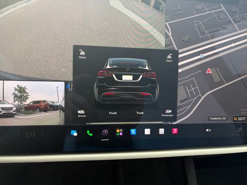 Used 2022 Tesla Model X AWD/4WD image 12
