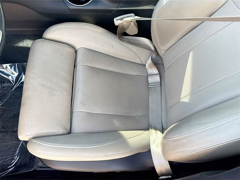 Used 2023 Subaru Legacy Limited image 19