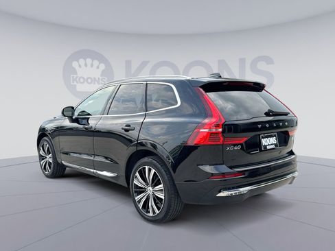 Used 2023 Volvo XC60 B5 Plus w/ Climate Package AWD/4WD image 4