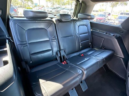 Used 2023 Lincoln Navigator Reserve AWD/4WD image 27