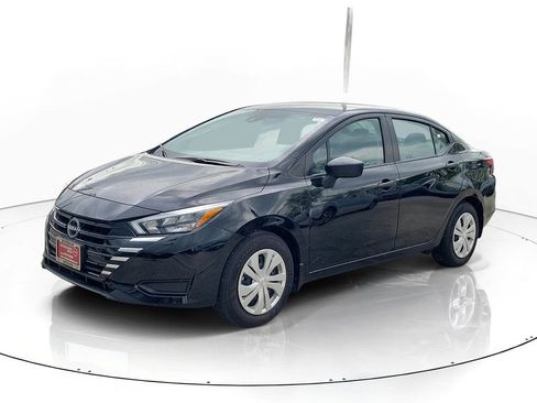 New 2025 Nissan Versa S w/ Trunk Package FWD image 2