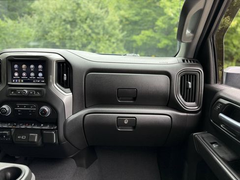 Used 2024 Chevrolet Silverado 2500 Custom w/ Custom Value Package AWD/4WD image 29