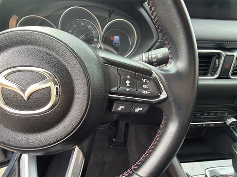 Used 2021 MAZDA CX-5 Carbon Edition image 26