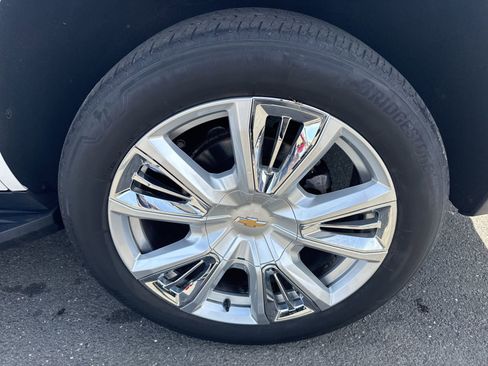 Used 2021 Chevrolet Tahoe High Country AWD/4WD image 10