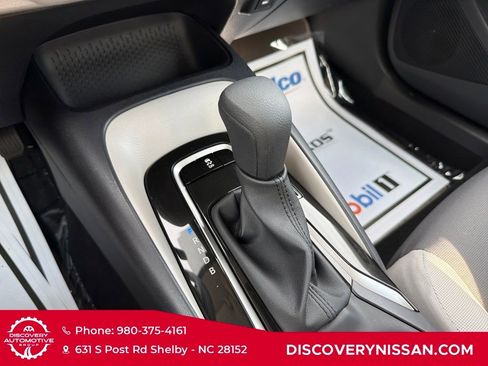 Used 2026 Toyota Corolla LE image 18