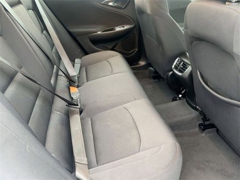 Used 2024 Chevrolet Malibu LT image 28