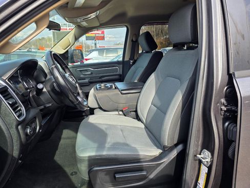 Used 2020 RAM 1500 Big Horn image 9