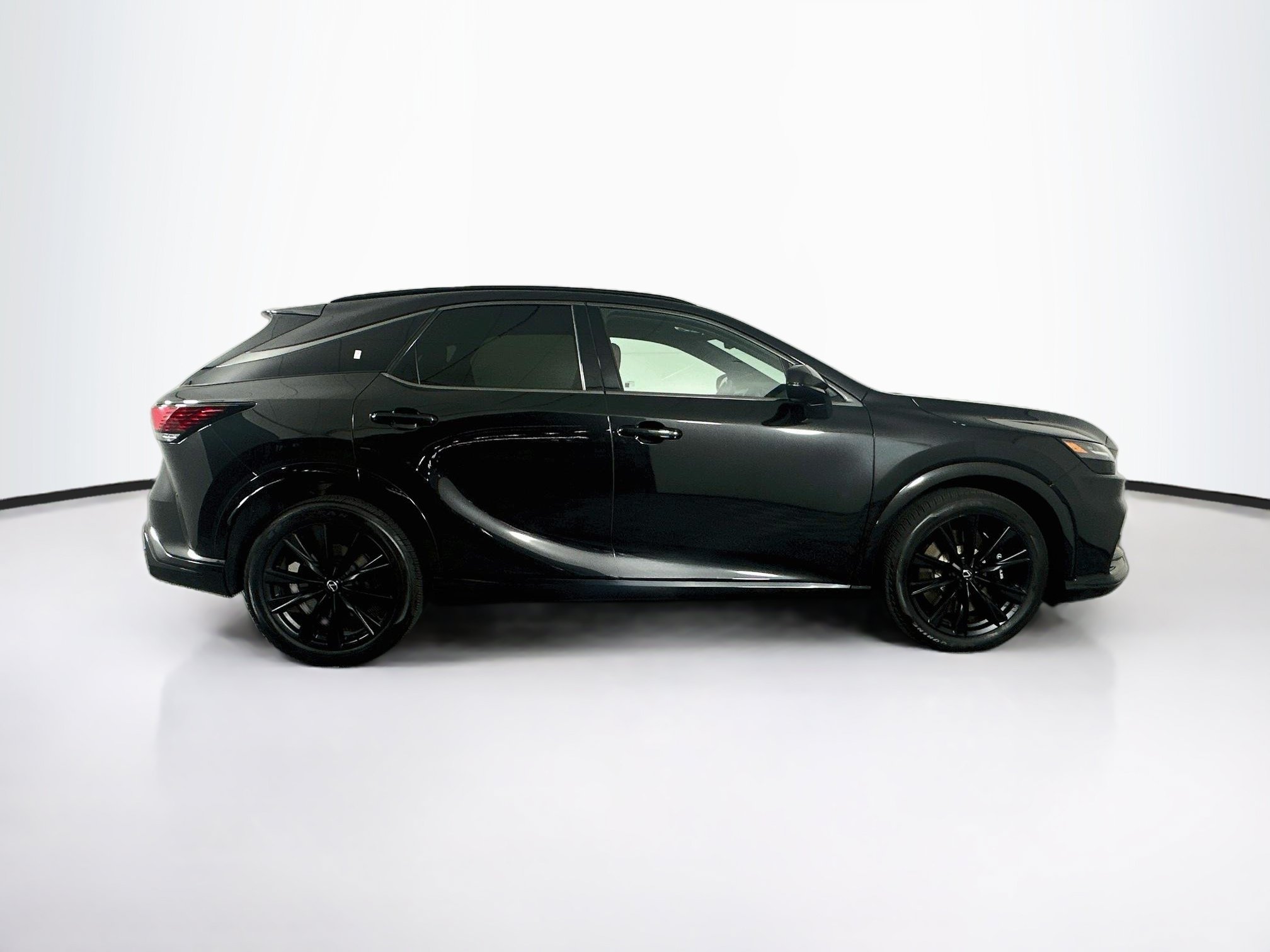Used 2023 Lexus RX 500h F Sport w/ Accessory Package (2T) AWD/4WD image 10