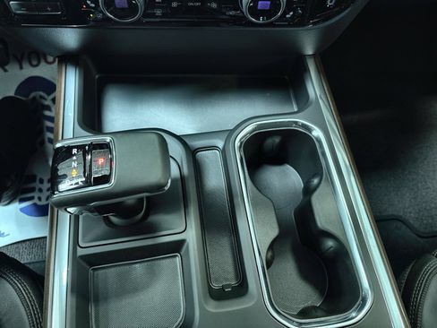 New 2026 Chevrolet Silverado 1500 High Country w/ Technology Package AWD/4WD image 29