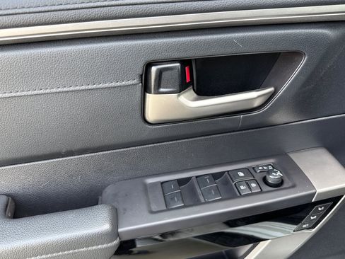 Used 2023 Toyota Tundra Limited image 10