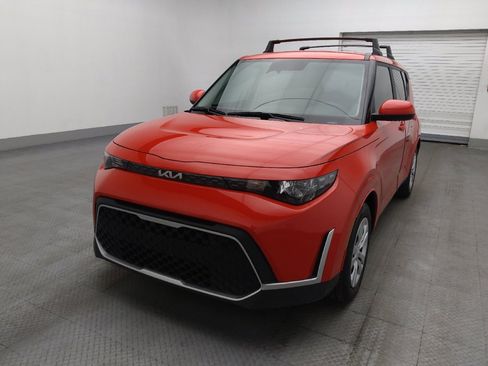 Used 2023 Kia Soul LX image 15