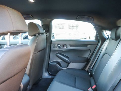 Used 2025 Honda Civic Sport image 19