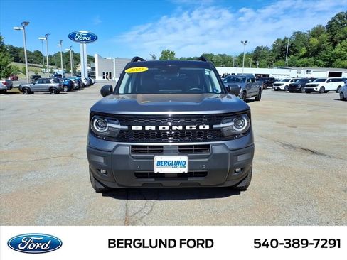 Used 2025 Ford Bronco Sport Outer Banks w/ Outer Banks Tech Package+ AWD/4WD image 10