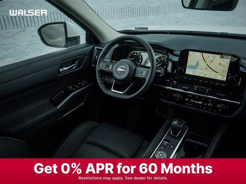 New 2025 Nissan Pathfinder SL image 16