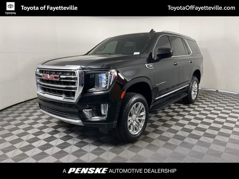 Used 2023 GMC Yukon SLT image 1
