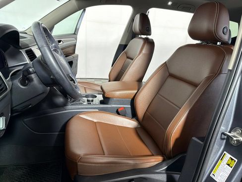 Certified 2022 Volkswagen Atlas SE AWD/4WD image 10