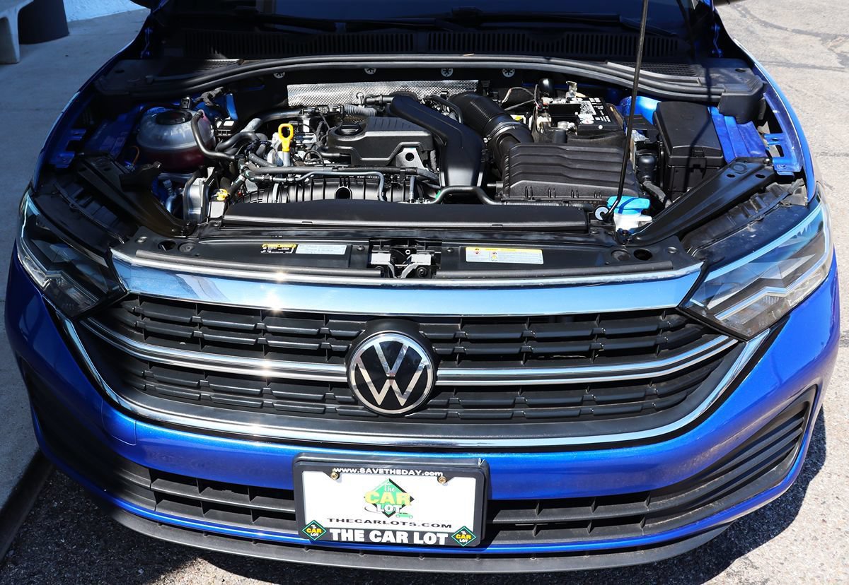 Used 2022 Volkswagen Jetta SE FWD image 57